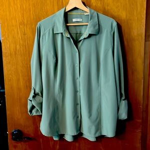 Orvis Sz XL Women’s Lightweight No-Iron Needed Long Sleeve